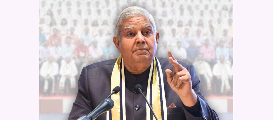 Scales of justice weighed down by cash, symbolizing judicial scandal in India