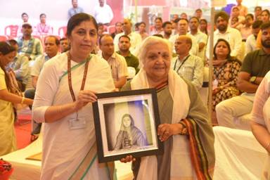 Women entrepreneurs showcase products at NSTI-W Indore during Rajmata Ahilyabai Holkar’s 300th birth anniversary event