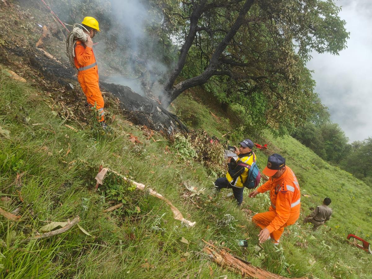 Char Dham helicopter flying over the Kedarnath valley
